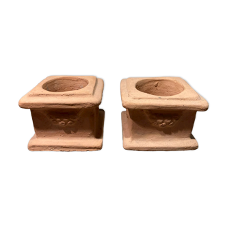 Deuic cache terracotta pots