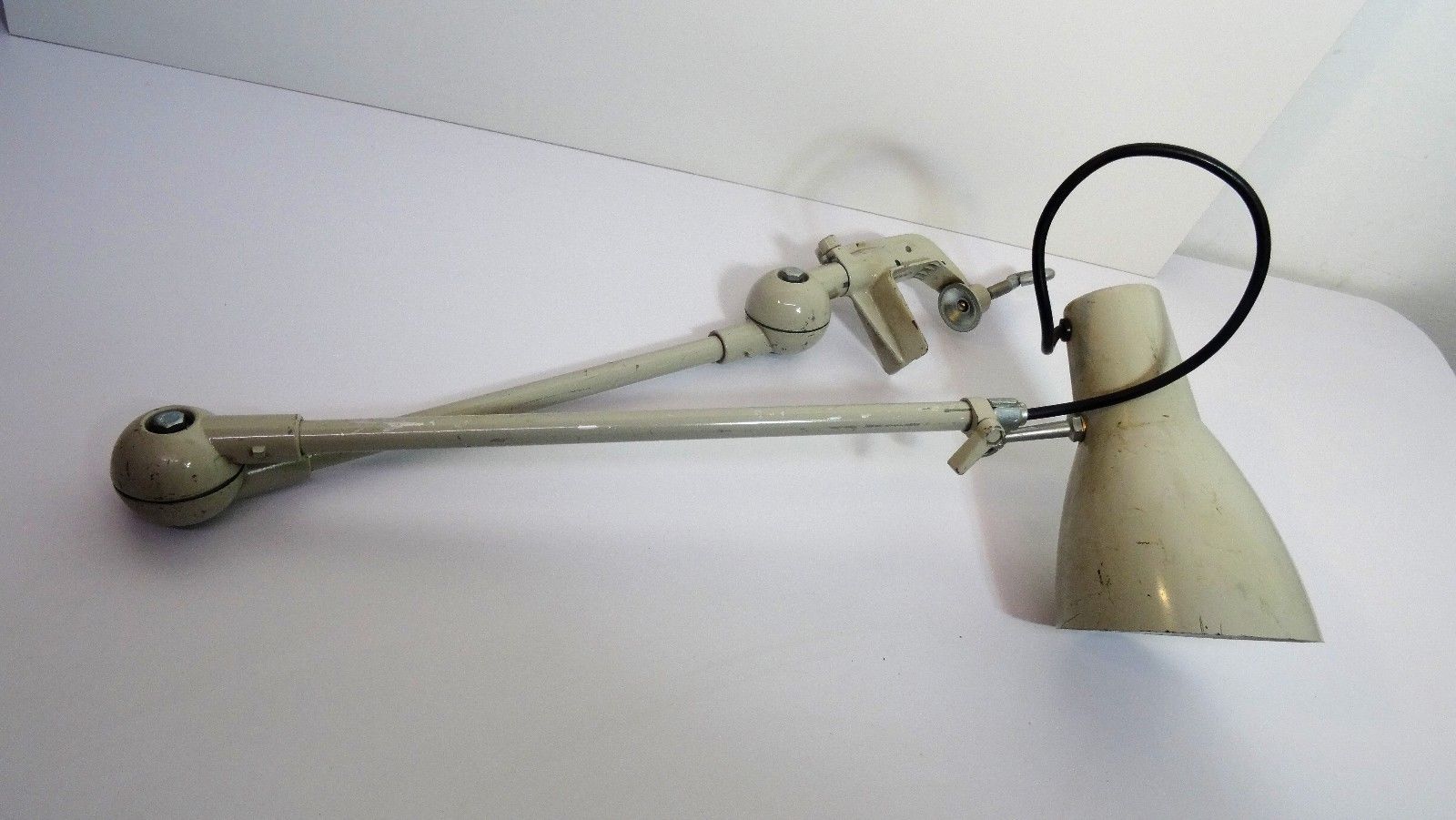 Lamp style workshop articulated