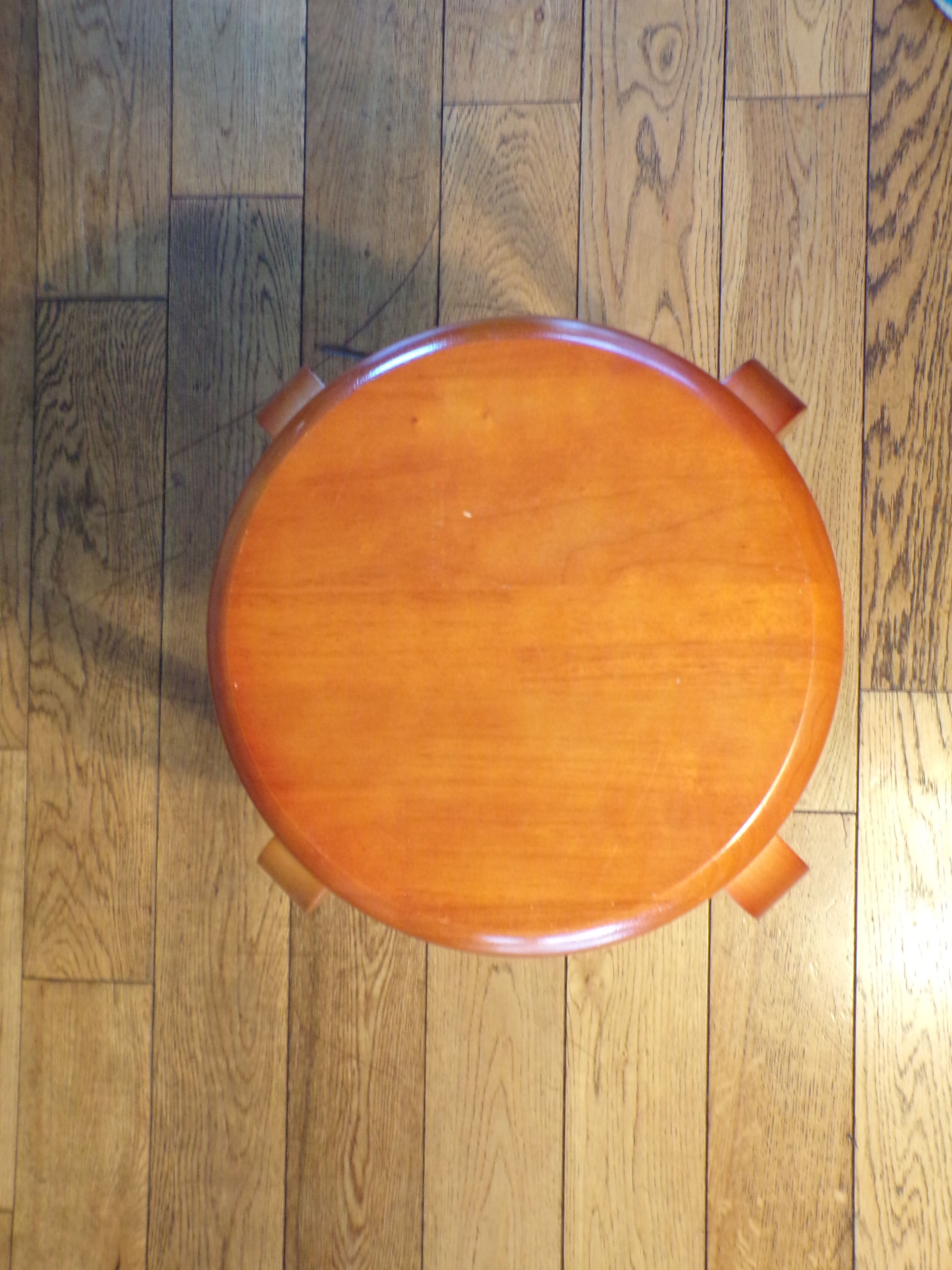 Stool 1980 in arched wood