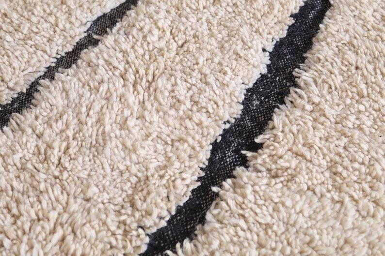 Tapis en laine taille 2/2 m