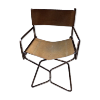 Foldable leather actor's chair