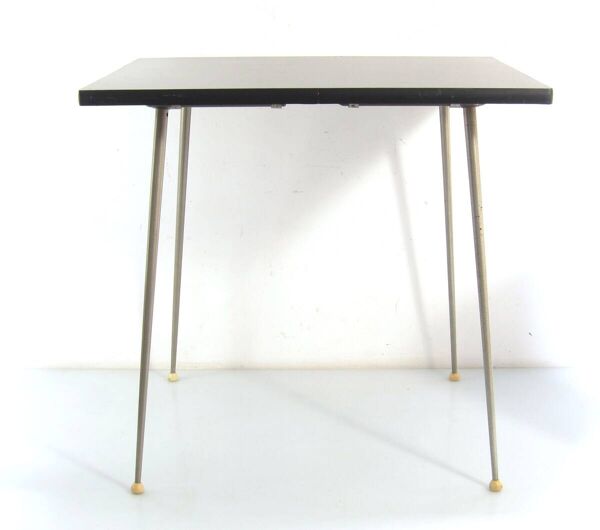 Table d'appoint moderniste des années 1960 en Formica gris charbon
