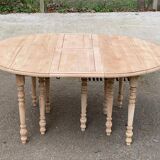Renovated Louis Philippe extendable round banquet table with leaves, 10 feet.