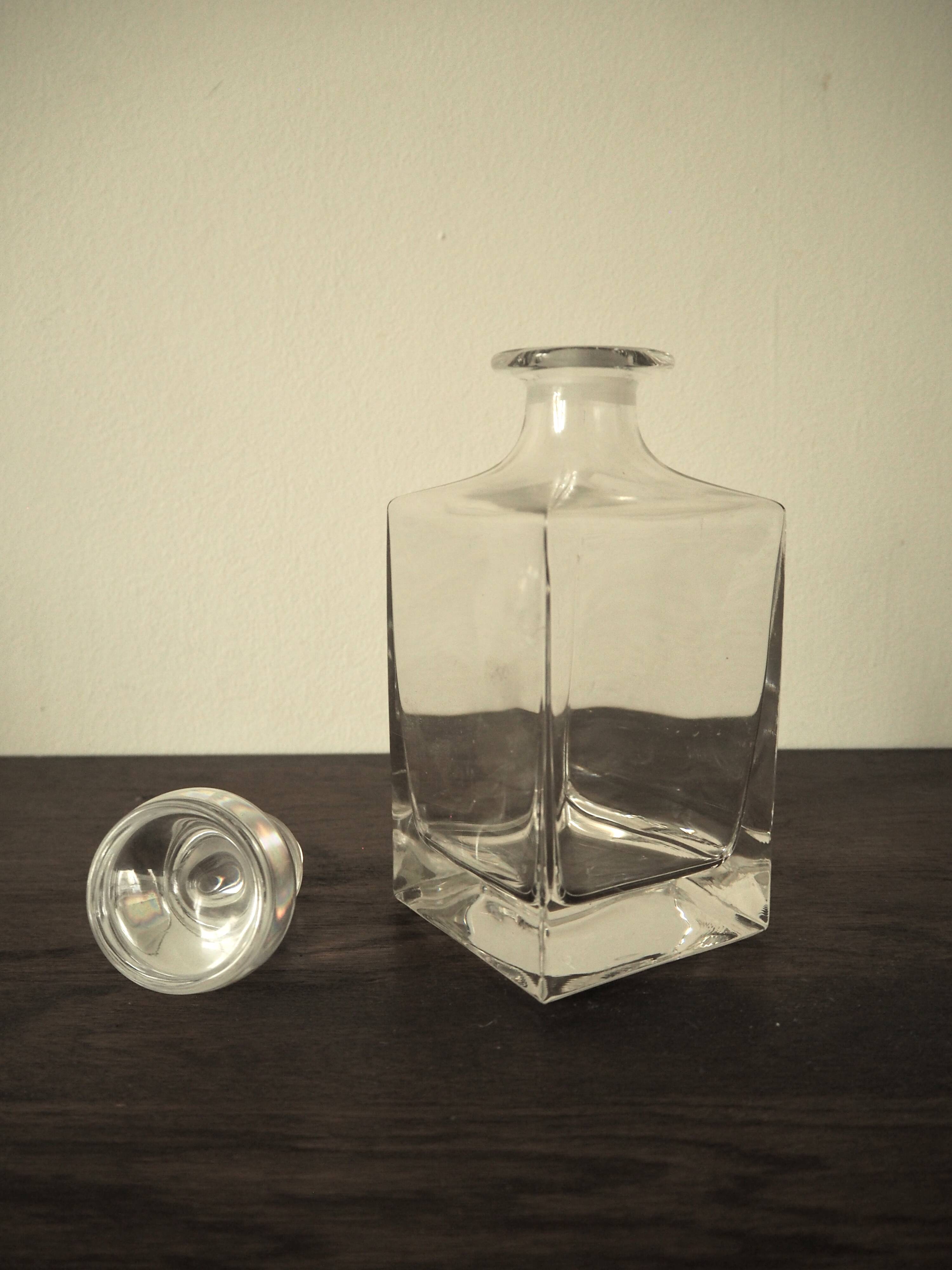 Carafe à whisky en verre lisse