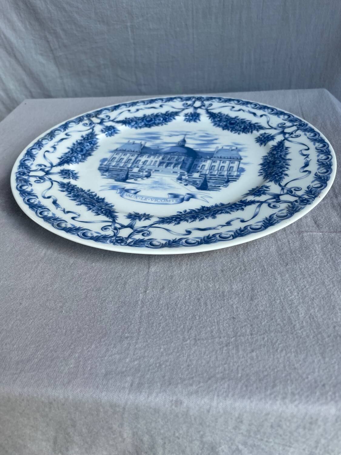 Assiette décorative château de vaux le Vicomte