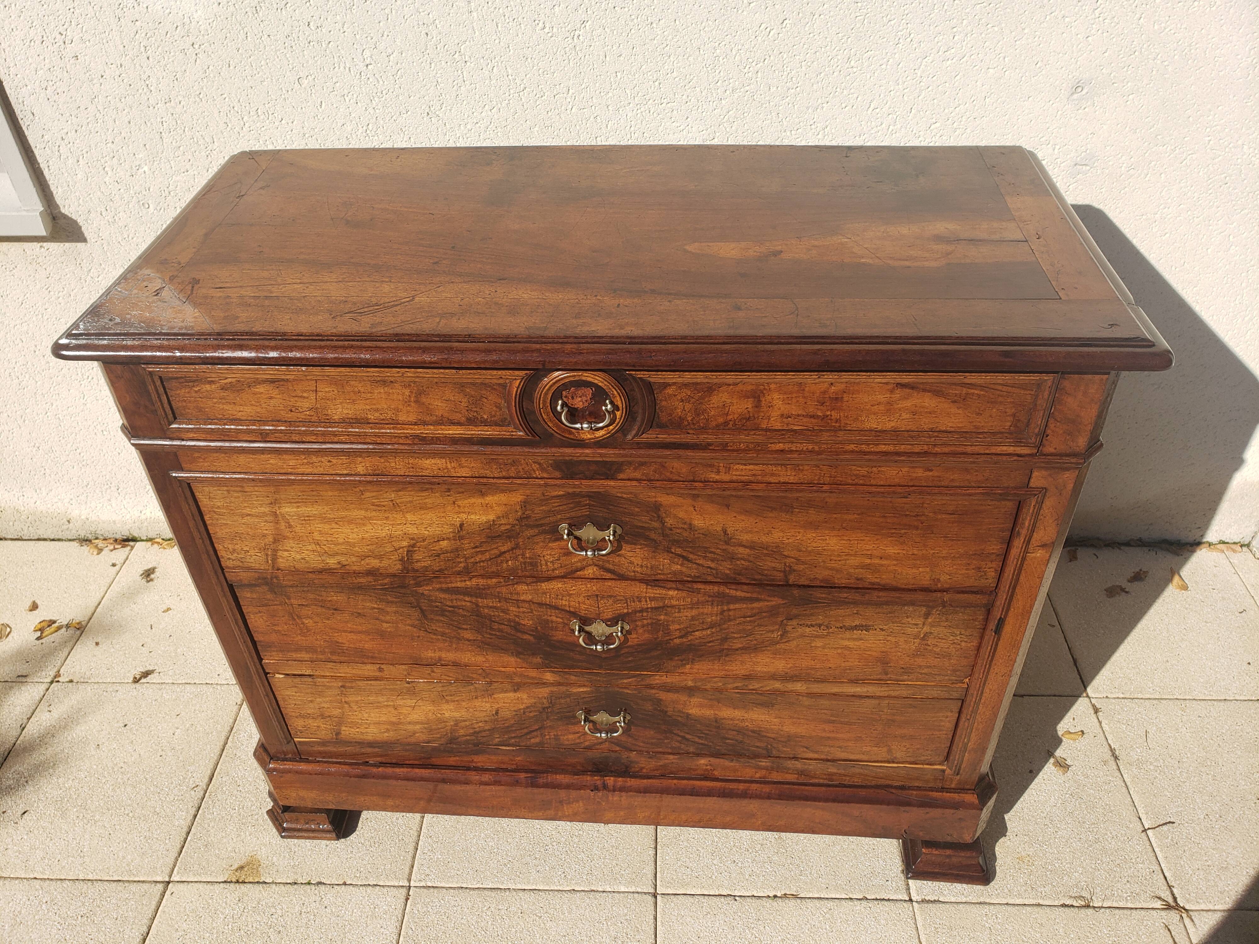 Antique Louis Philippe walnut chest of drawers