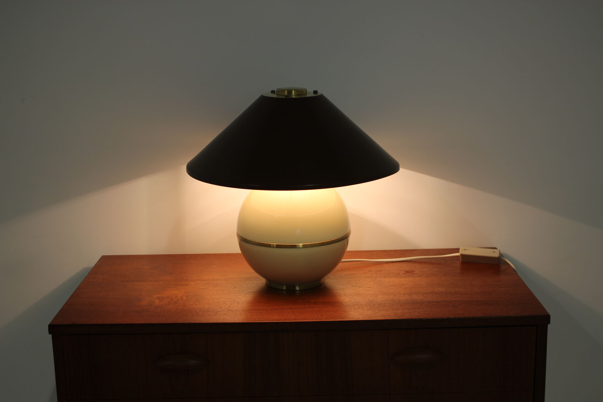 Mid-century table lamp, Napako, 1960