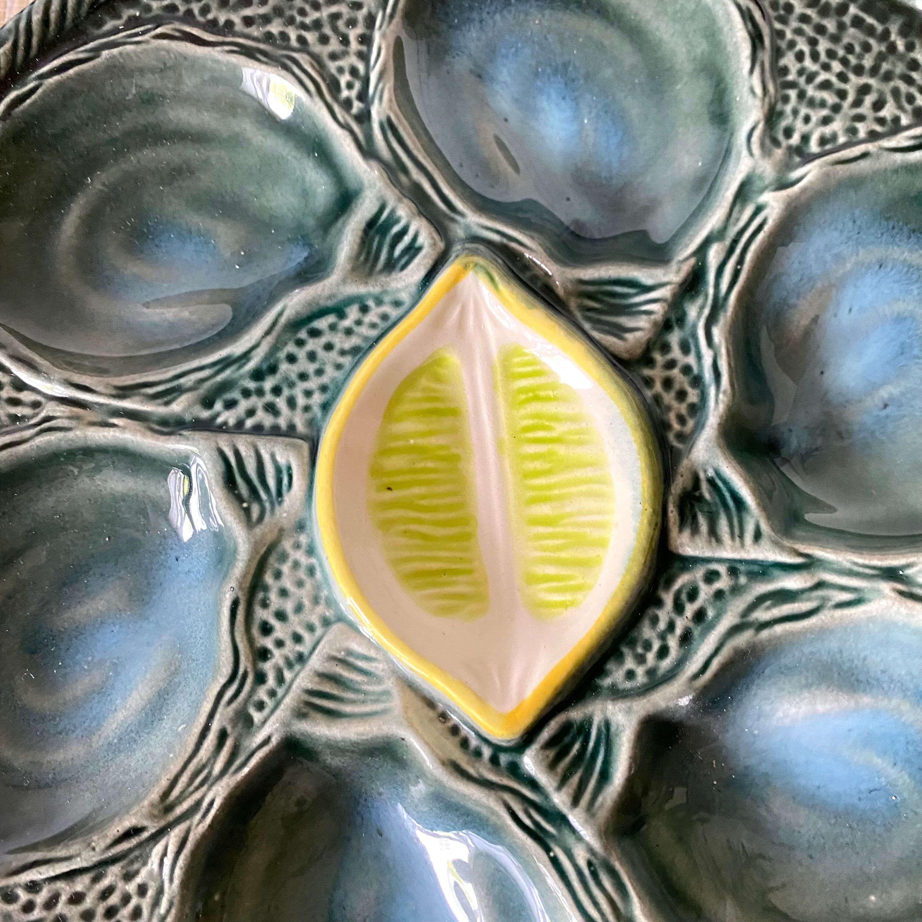 Oyster plates in St Clément slip