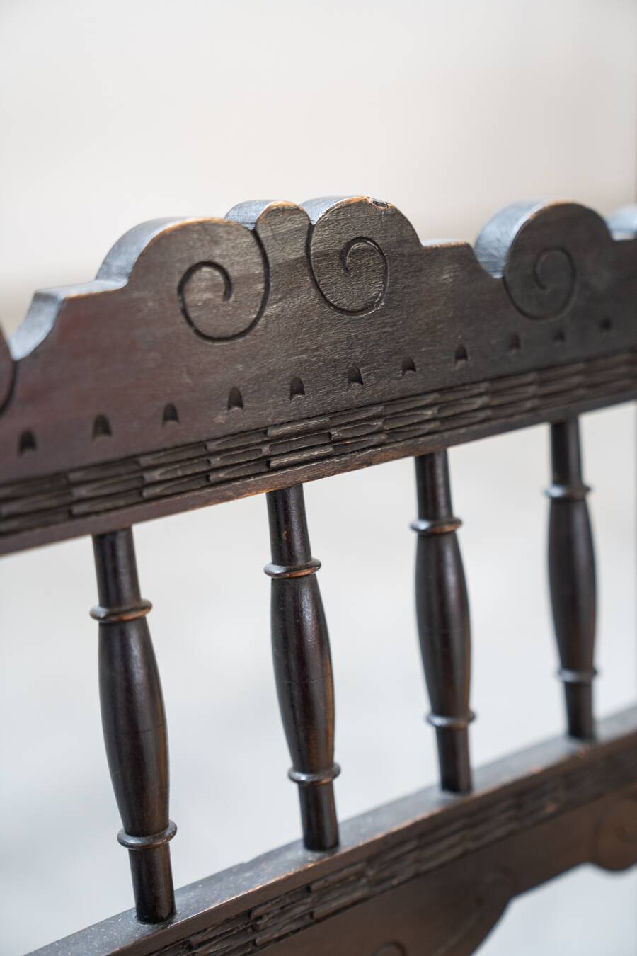 2 low bedroom chairs in hand-woven rice straw, 1950s/1960s