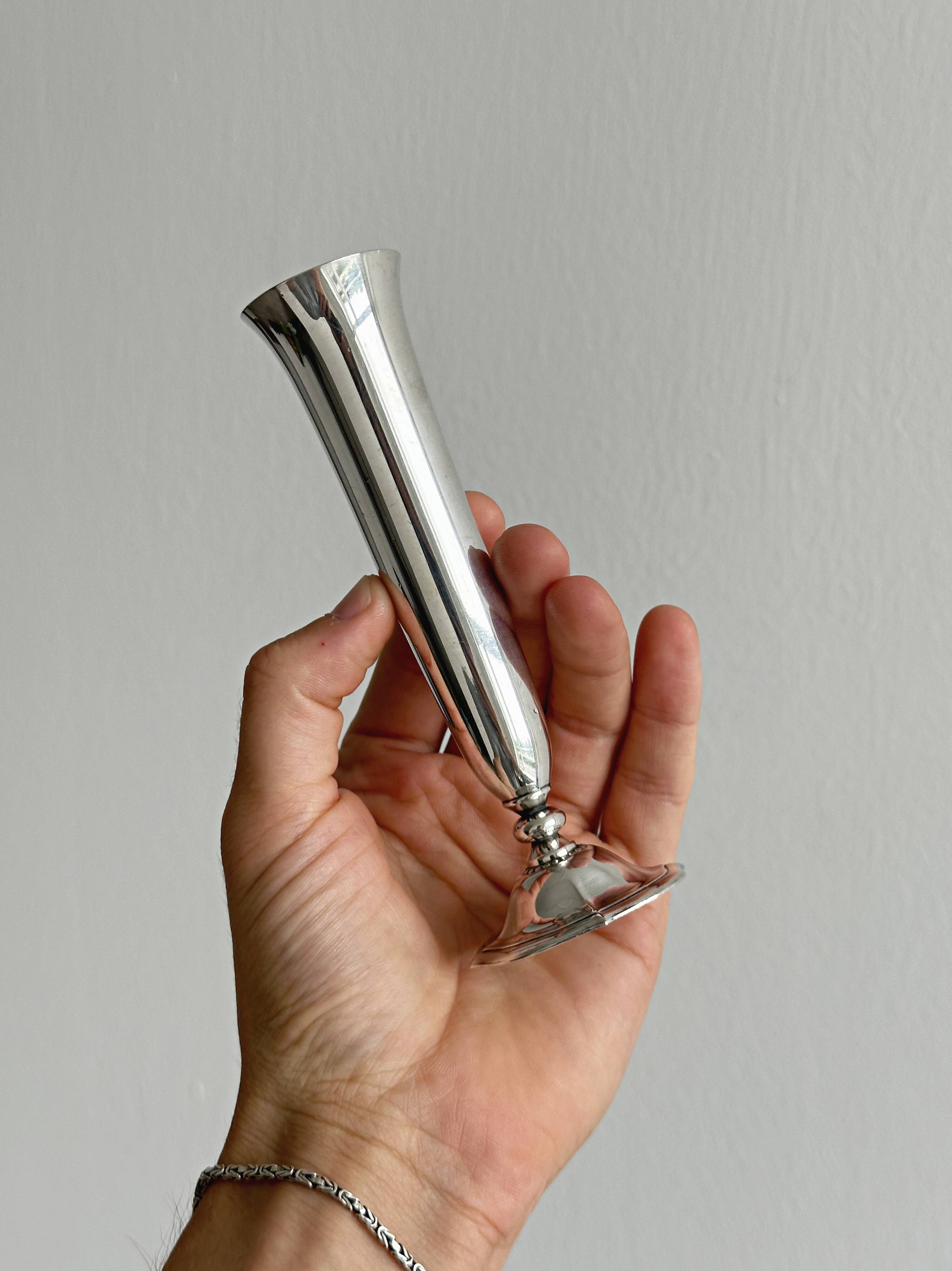 Small metal soliflore