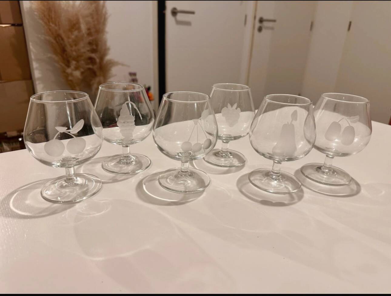 Set of 6 crystal cognac glasses - Baccarat - Fruit decoration - Perfect