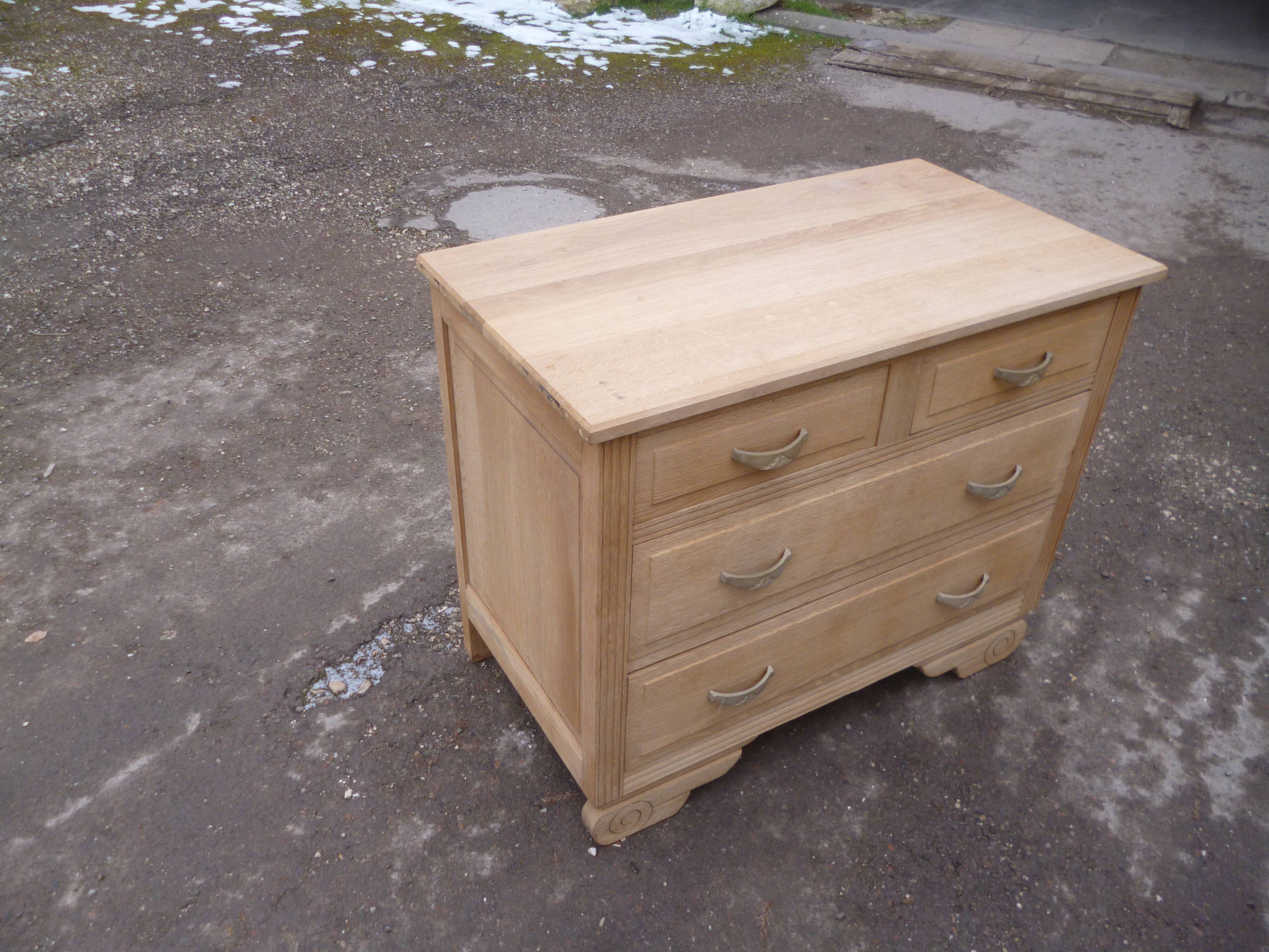 Commode en chêne années 50