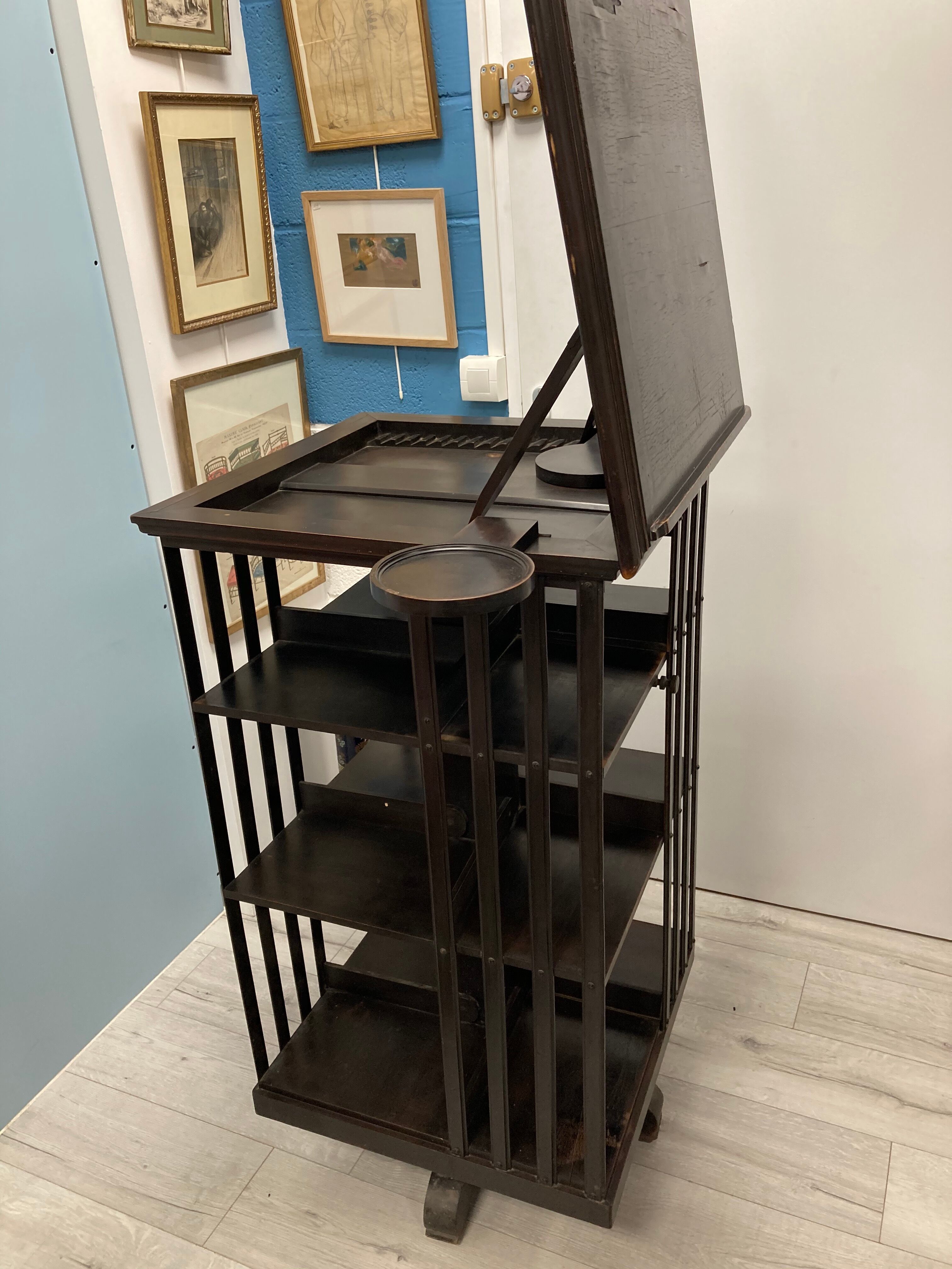 Terquem Revolving Library