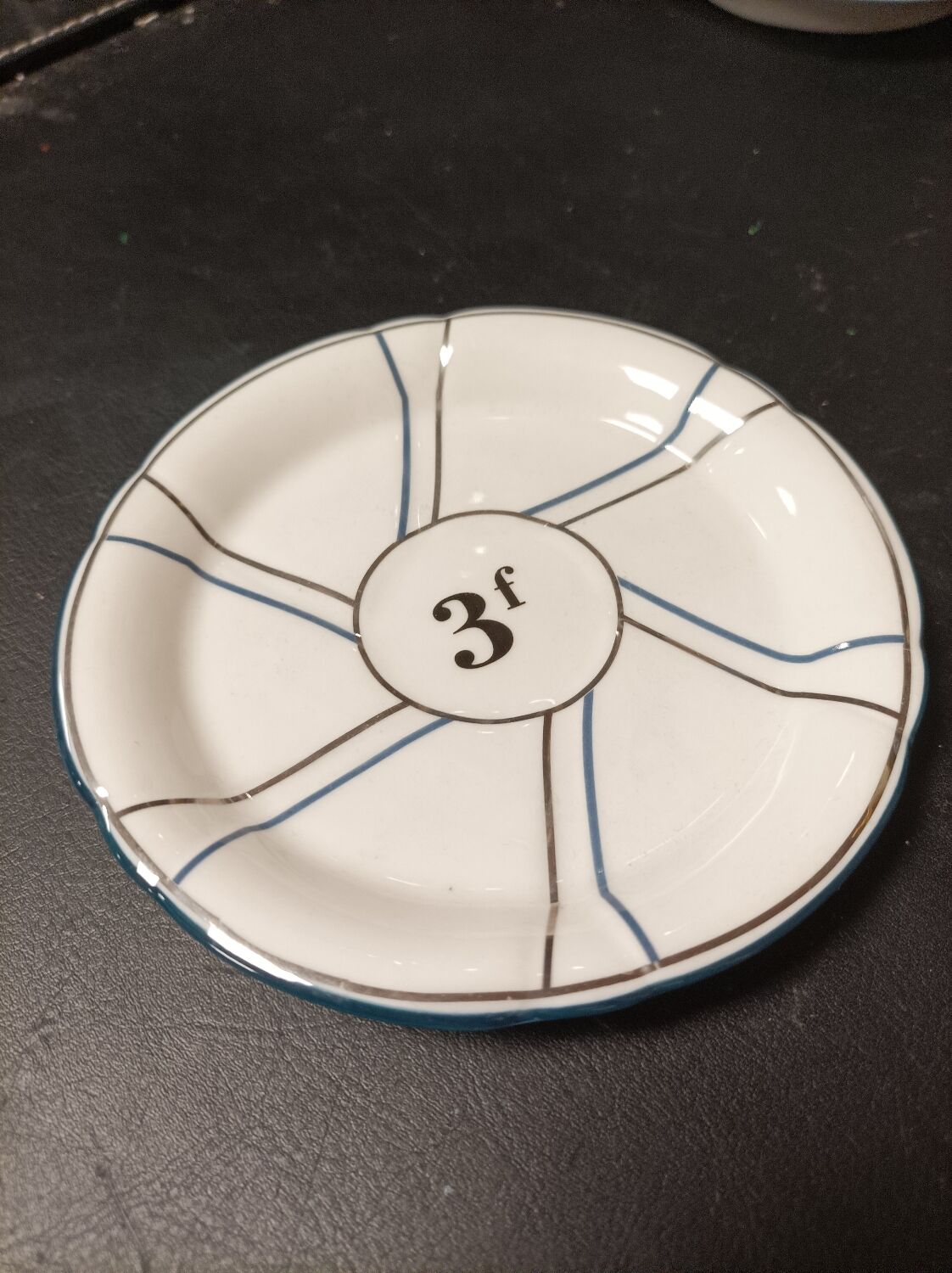 Porcelain wormwood saucer