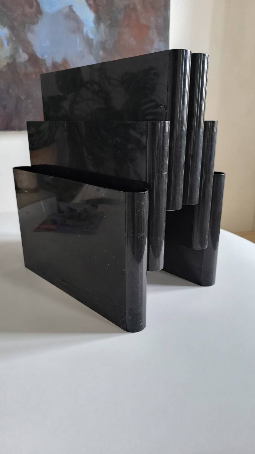 Magazine Rack by Giotto Stoppino for Kartell 1960