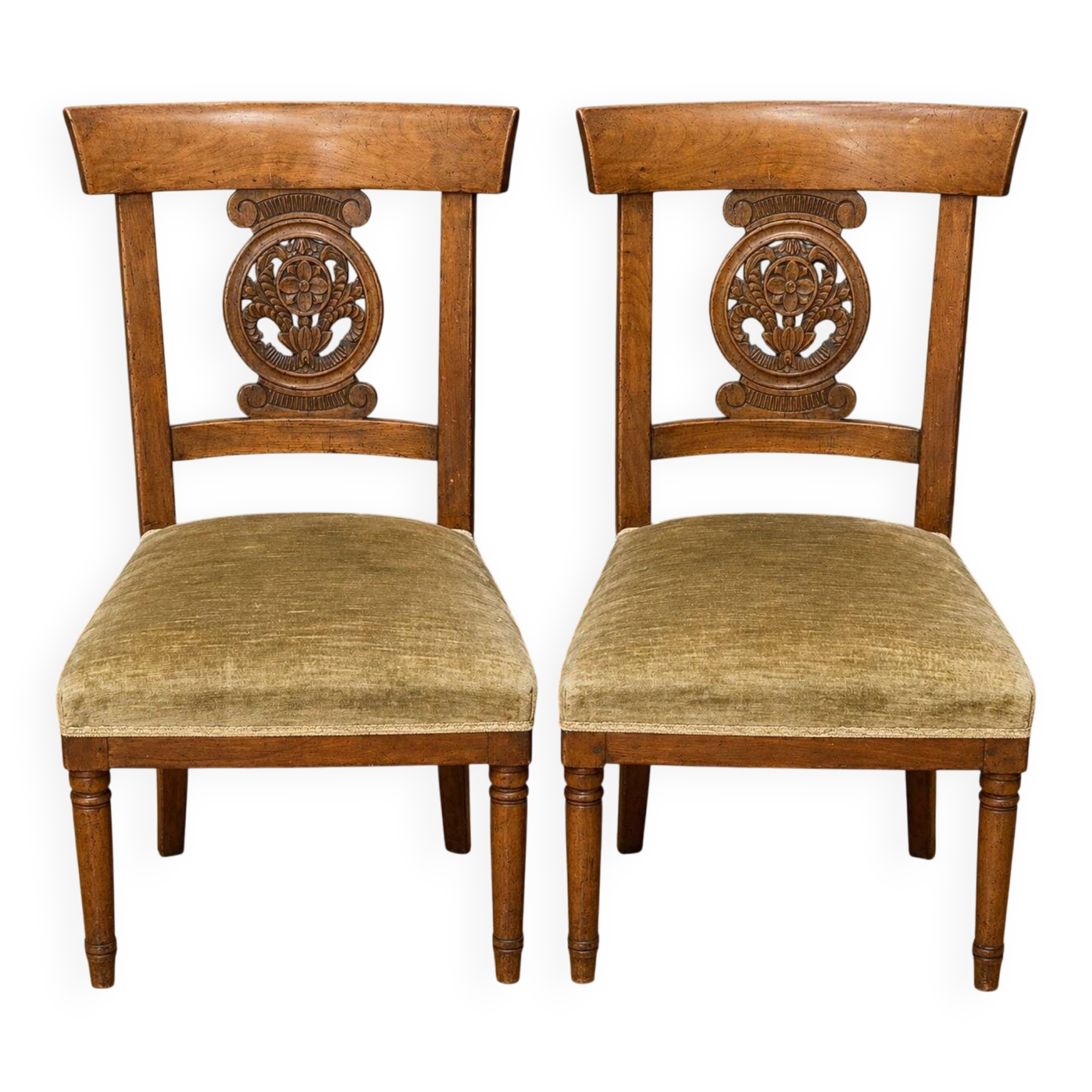 Paire de chaises d’époque Restauration, en noyer