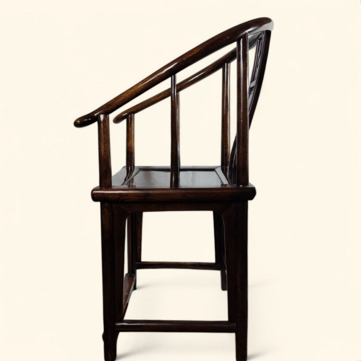 Pair of Horse-shoe Iron Armchairs in Catalpa Wood, China, 19th Century - Qing Dynasty.