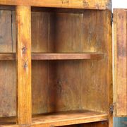 Cabinet en châtaignier espagnol, vers 1800