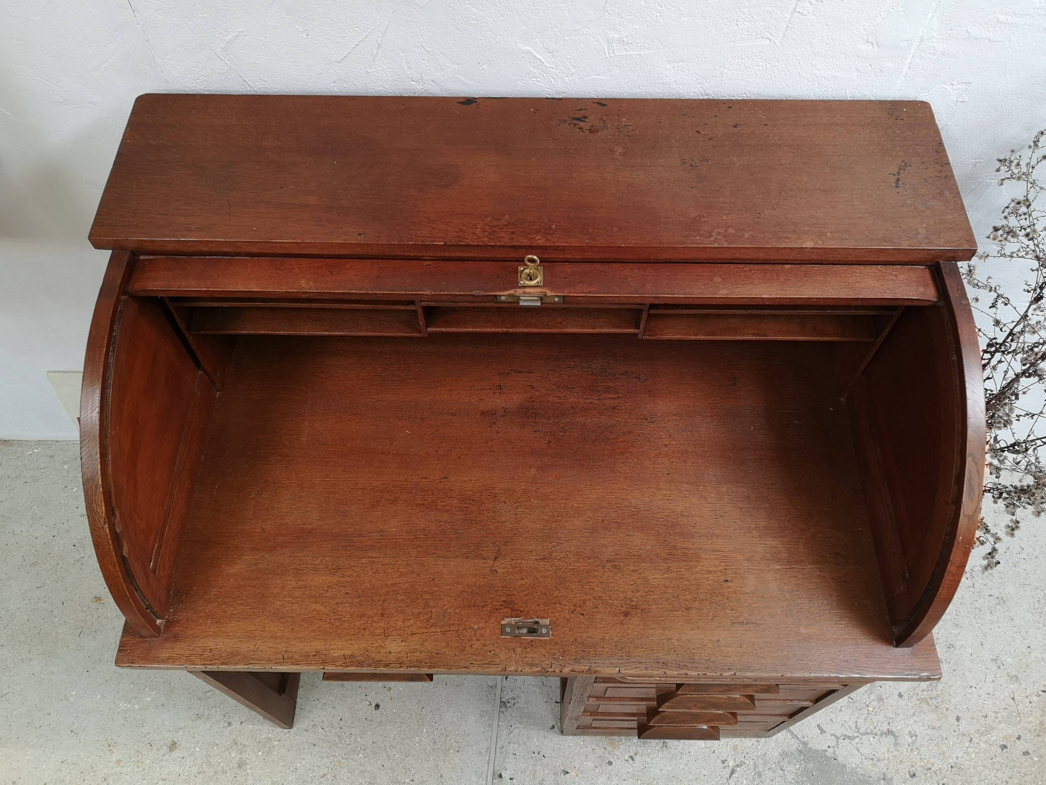 American office with curtain box administration oak