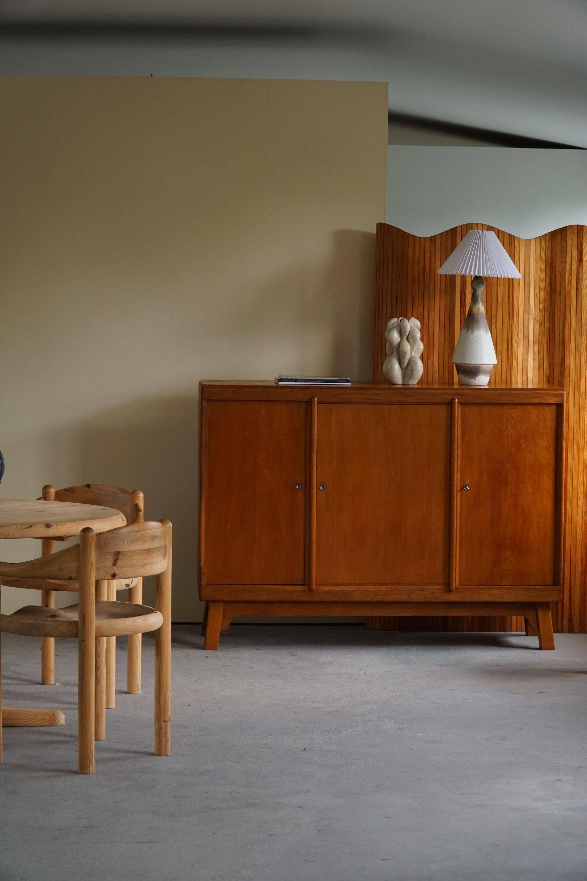 Mid-century buffet/enfilade in teak and oak, Danish cabinetmaker, 1960s