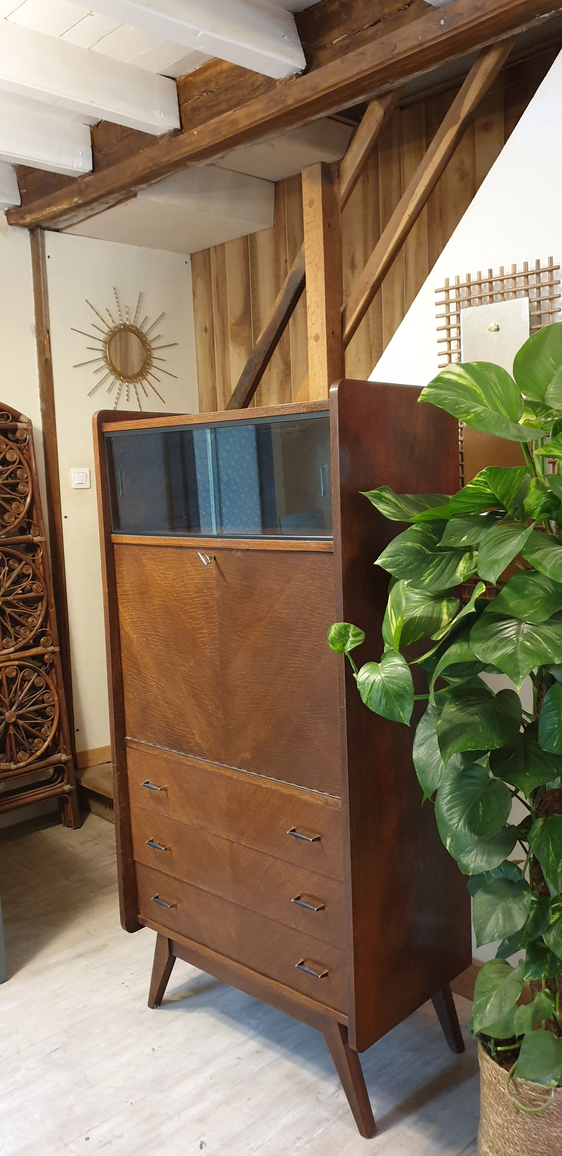 Secretary vintage compass feet