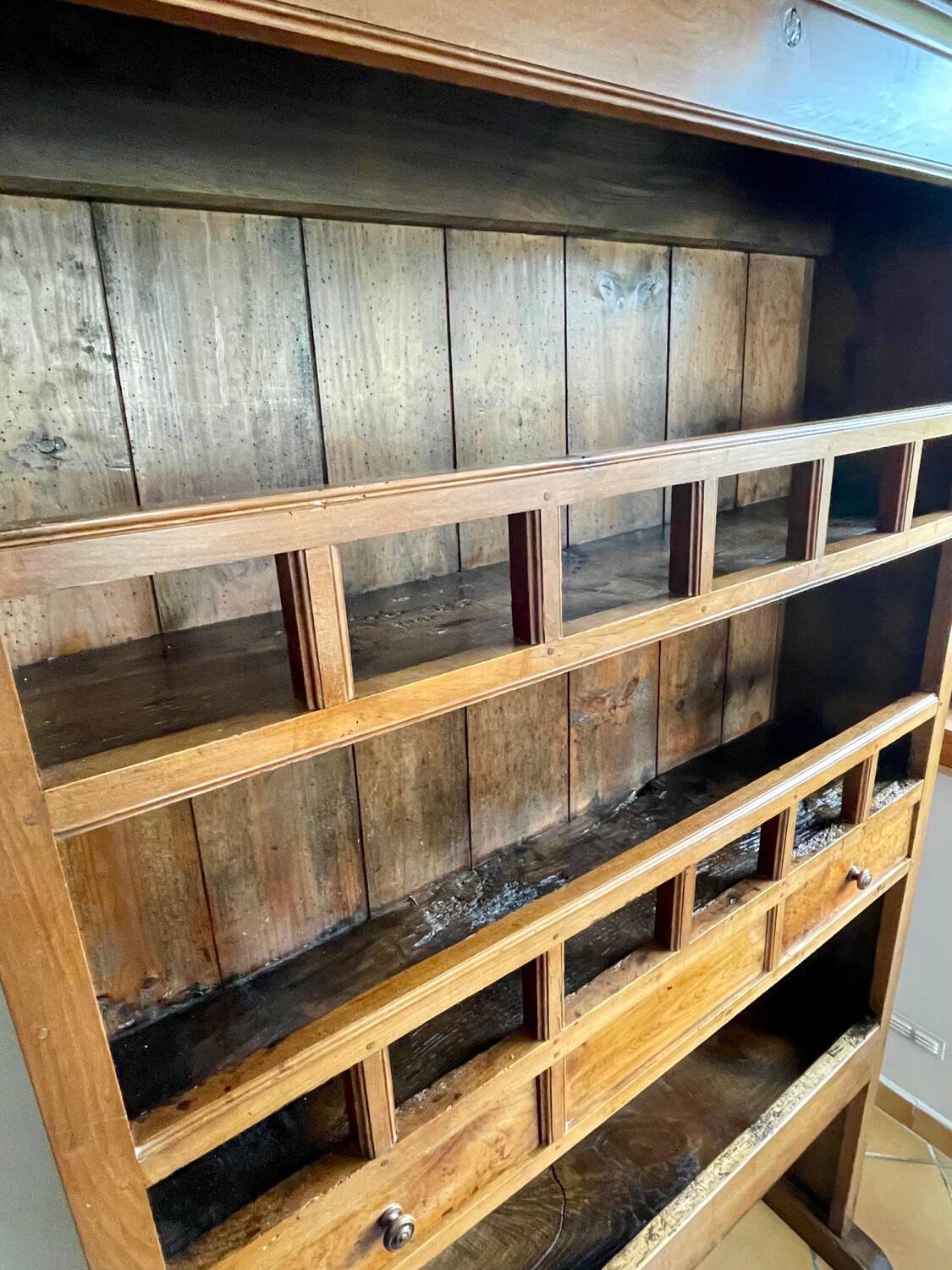 Antique solid wood trade furniture