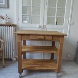 Meuble de métier vintage en chêne sur roulettes, 1 tiroir, 2 tablettes.