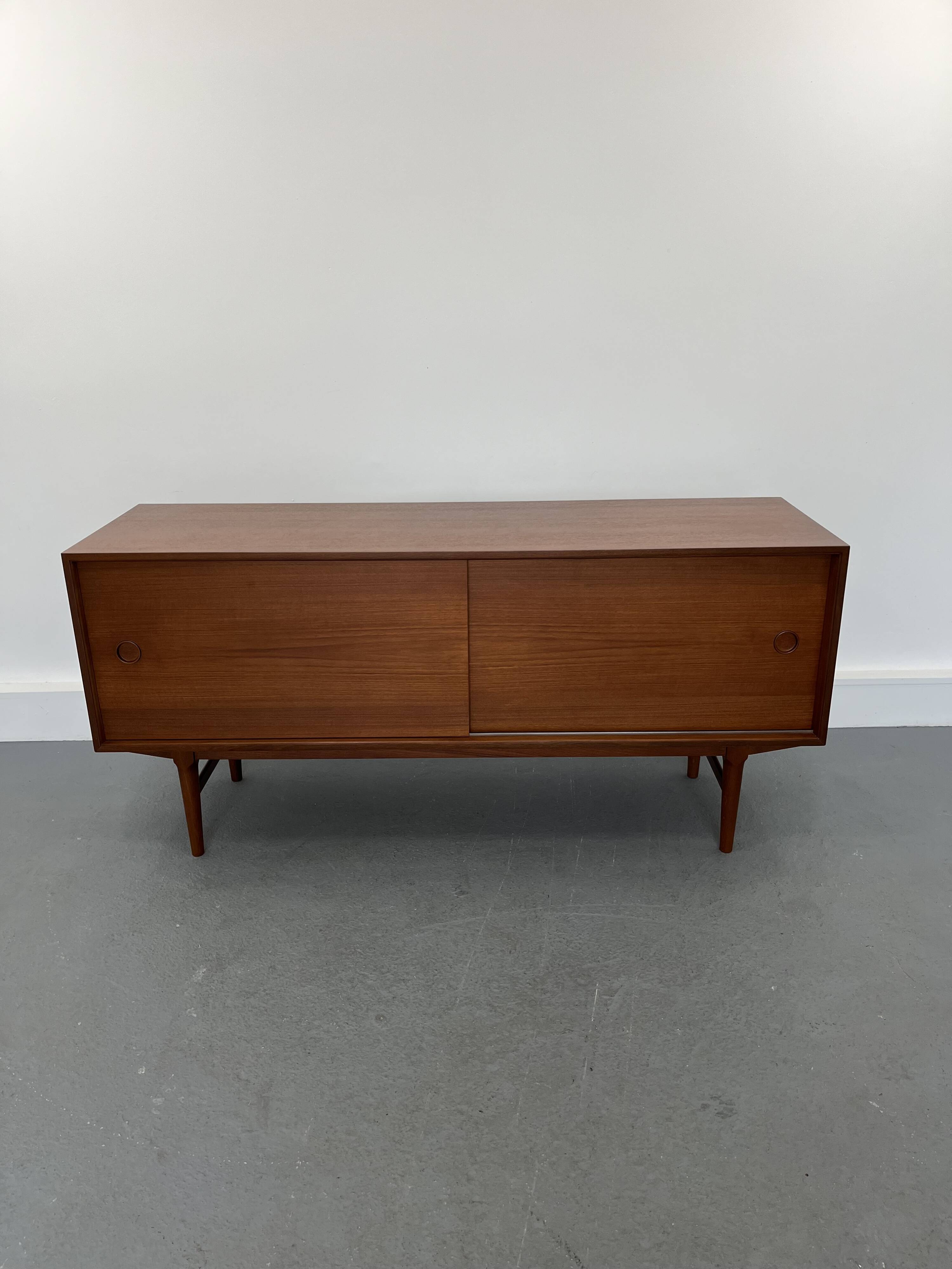 Enfilade danoise en teck, années 1960