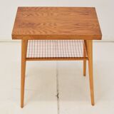 Table d'appoint du milieu du siècle de Drevopodnik Holesov, années 1960.