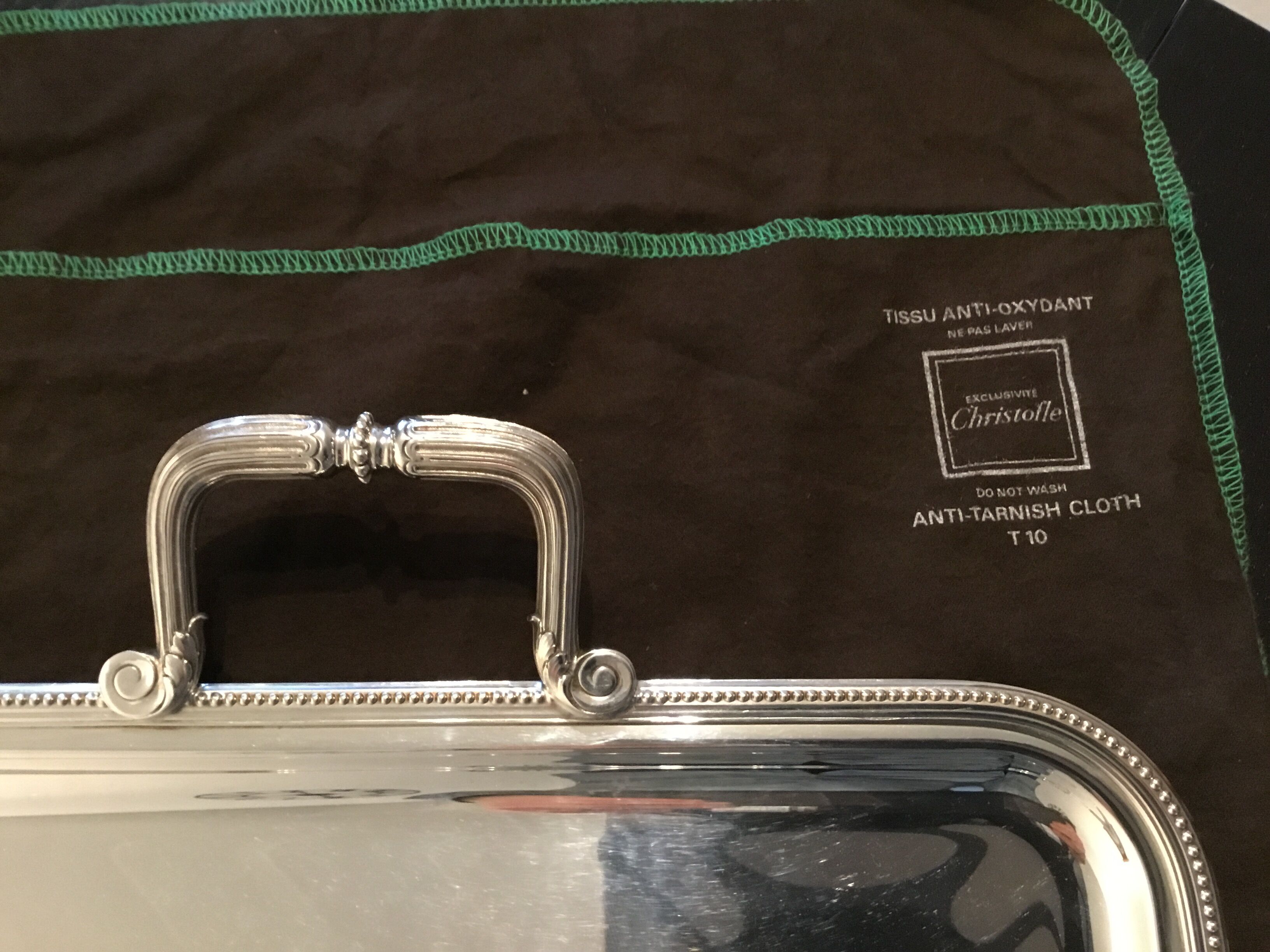 Christofle plate in silver metal