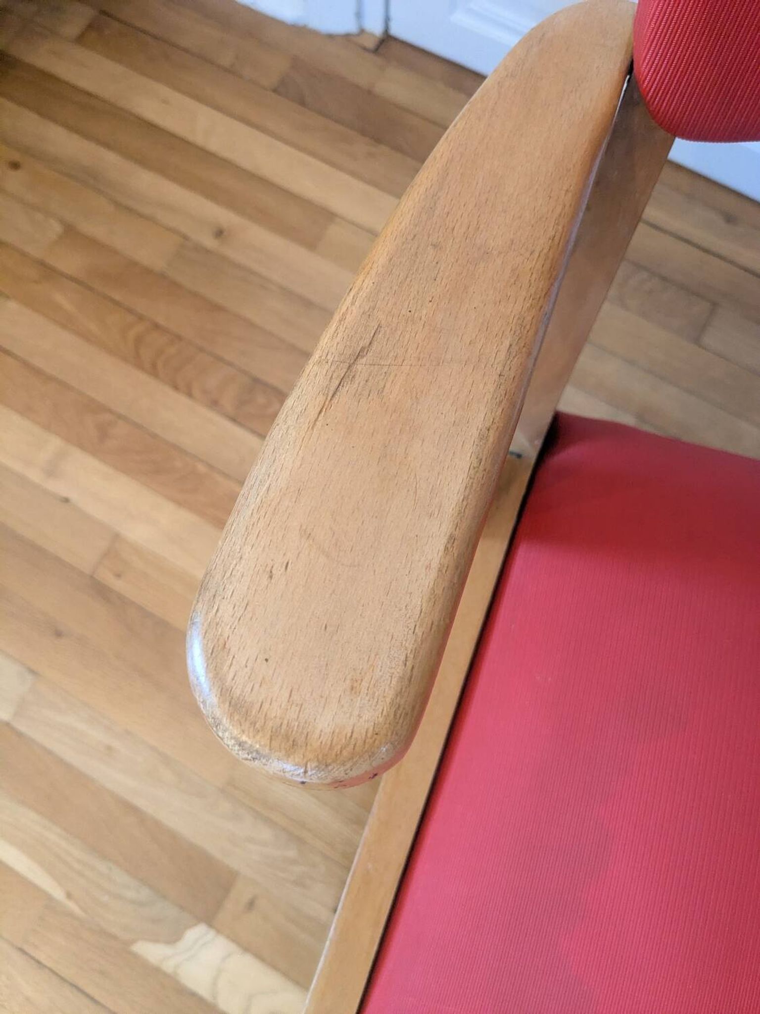 Paire de fauteuils années 60