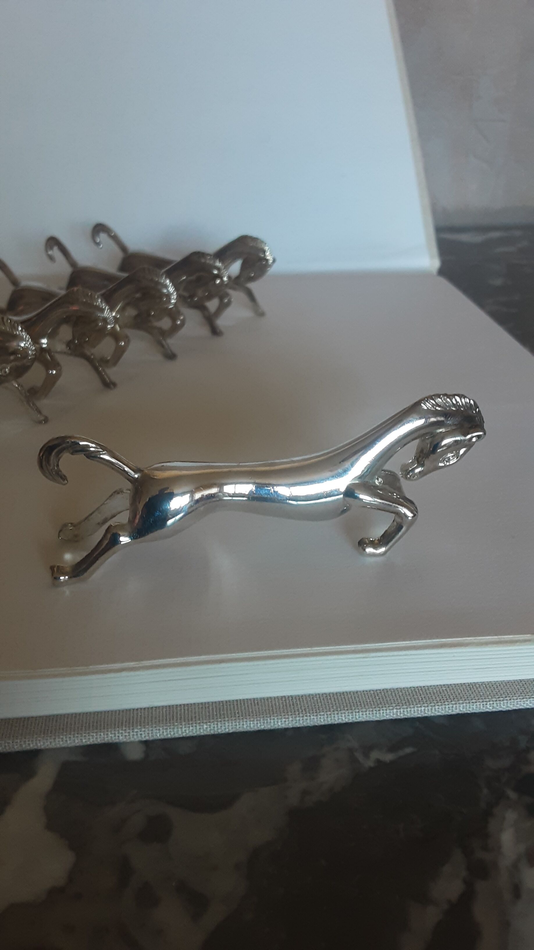 Set de 6 portes couteaux chevaux en chrome argenté- vintage