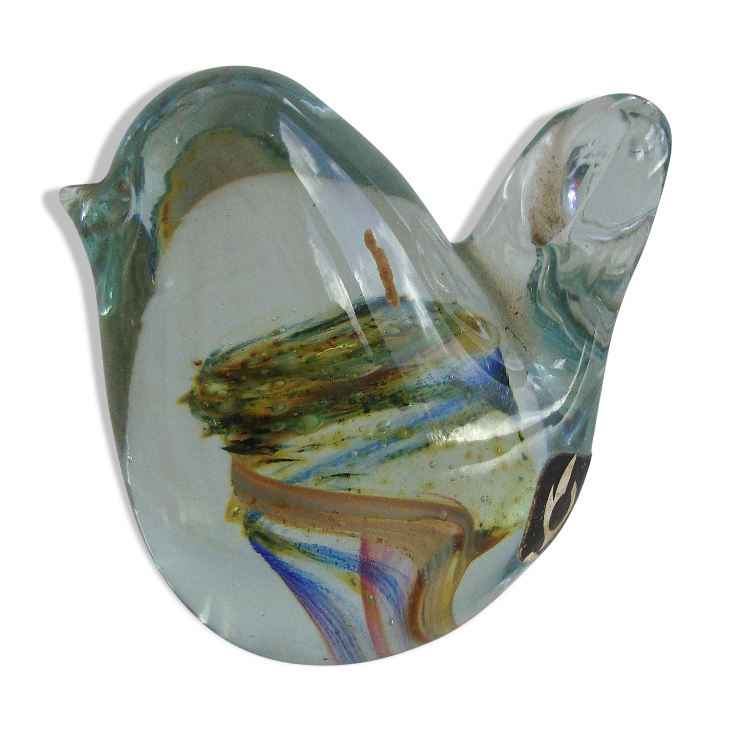Isle of Wight glass paperweight bird