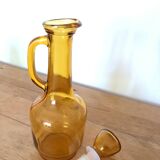 Carafe italienne vintage, en verre de couleur ambrée