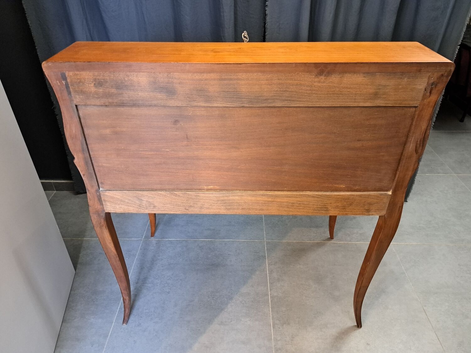 Bureau de pente en marqueterie