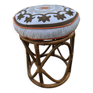 Pouf en rotin avec coussin