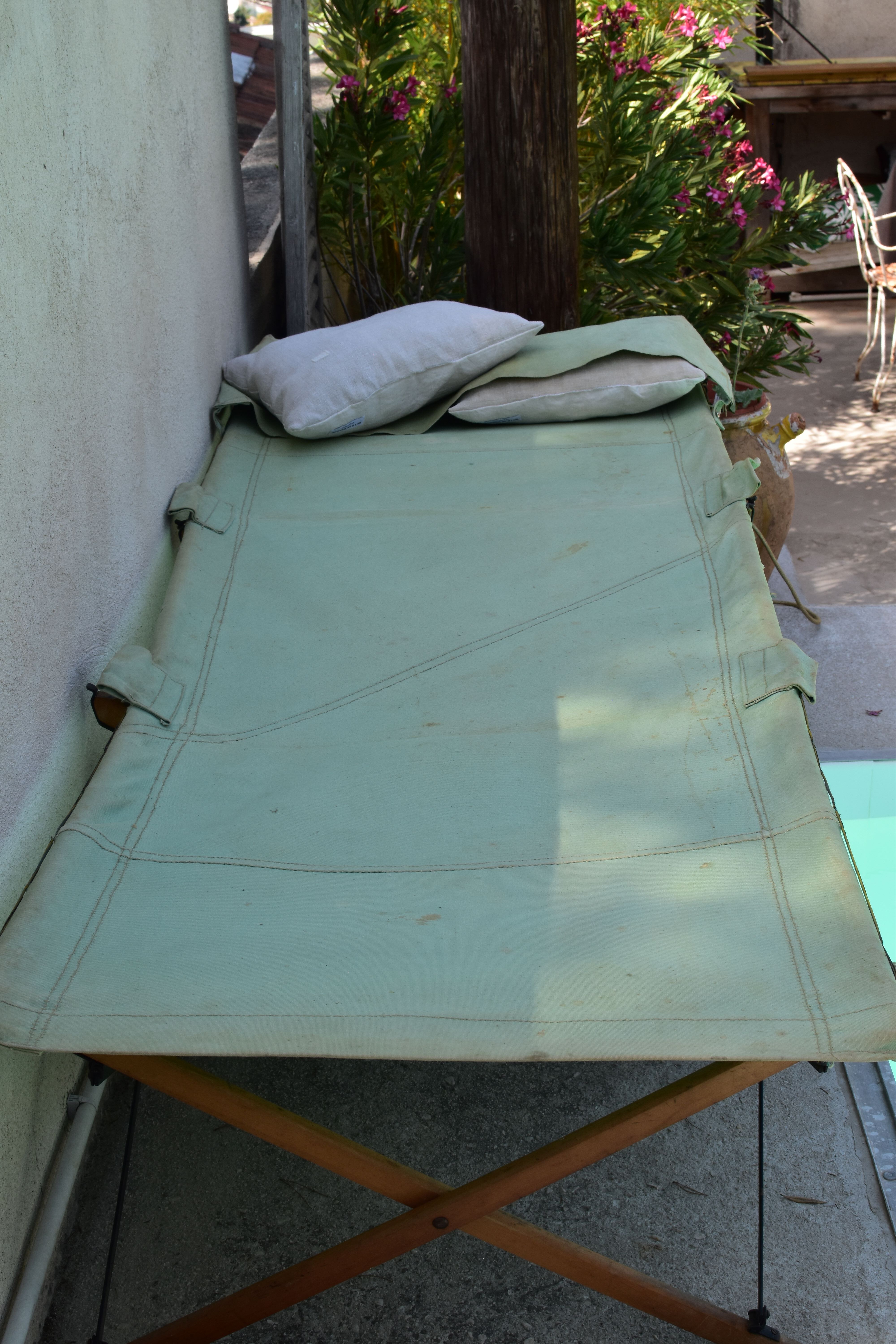 Camp bed - officer's picot bed