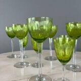 Service de verres anciens en cristal baccarat vert, xxe siècle