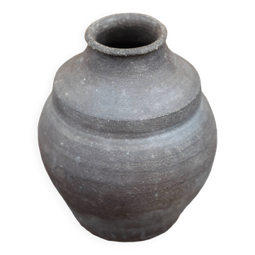 Vintage clay vase, minimalist vase, brutalist vase, collection, pottery