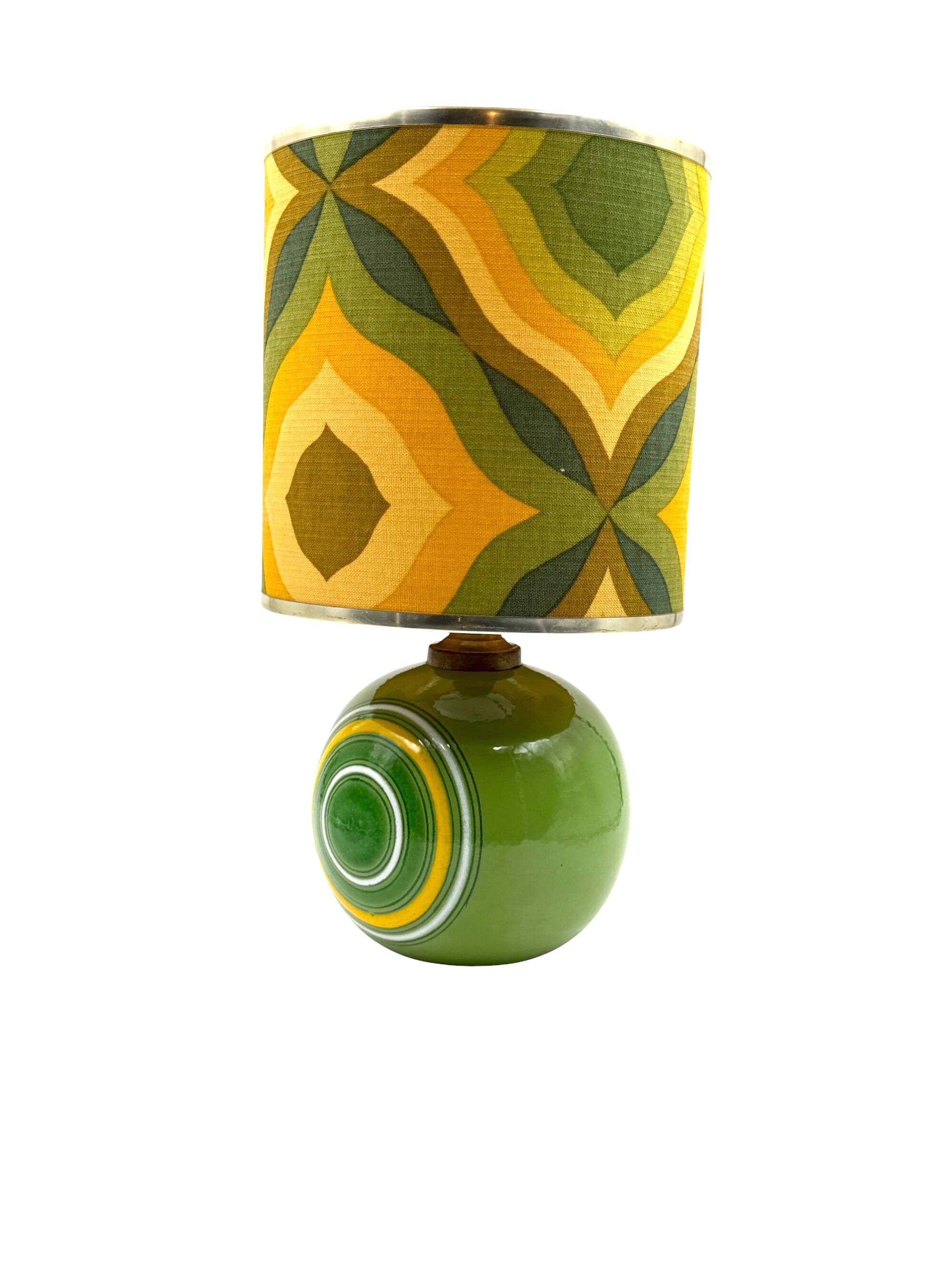 Space Age green ceramic table lamp, Italy 1960s