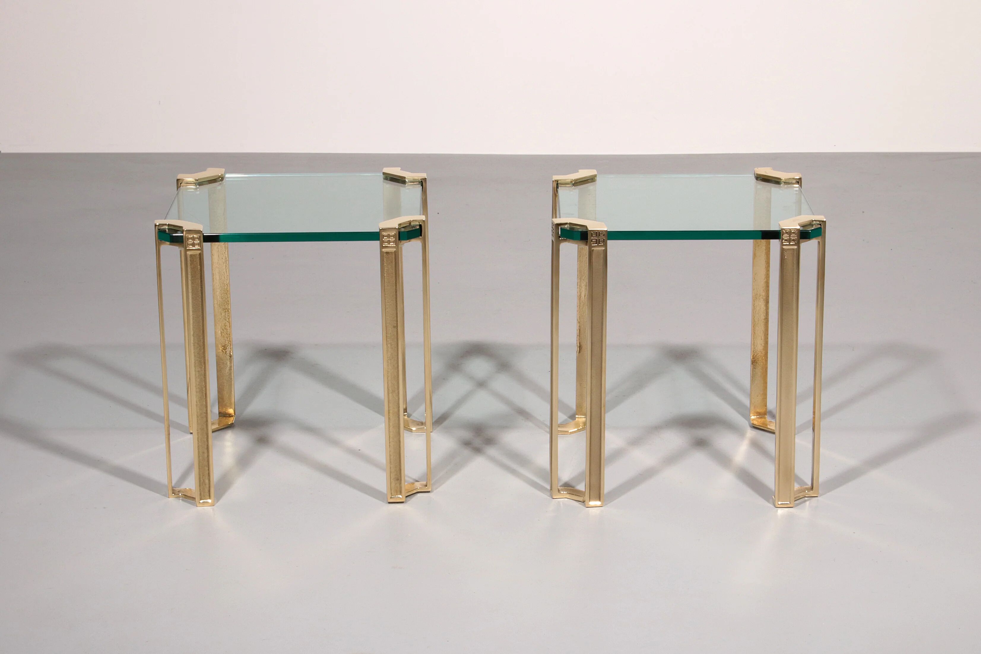Peter Ghyczy high-gloss brass T24 side tables, 1970s (40x40x45)