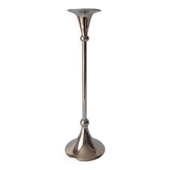 Silver metal candlestick holder
