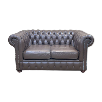 Chesterfield 2-seater sofa in brown leather from the 80s