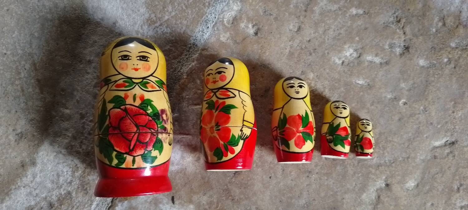 Poupées russes vintage