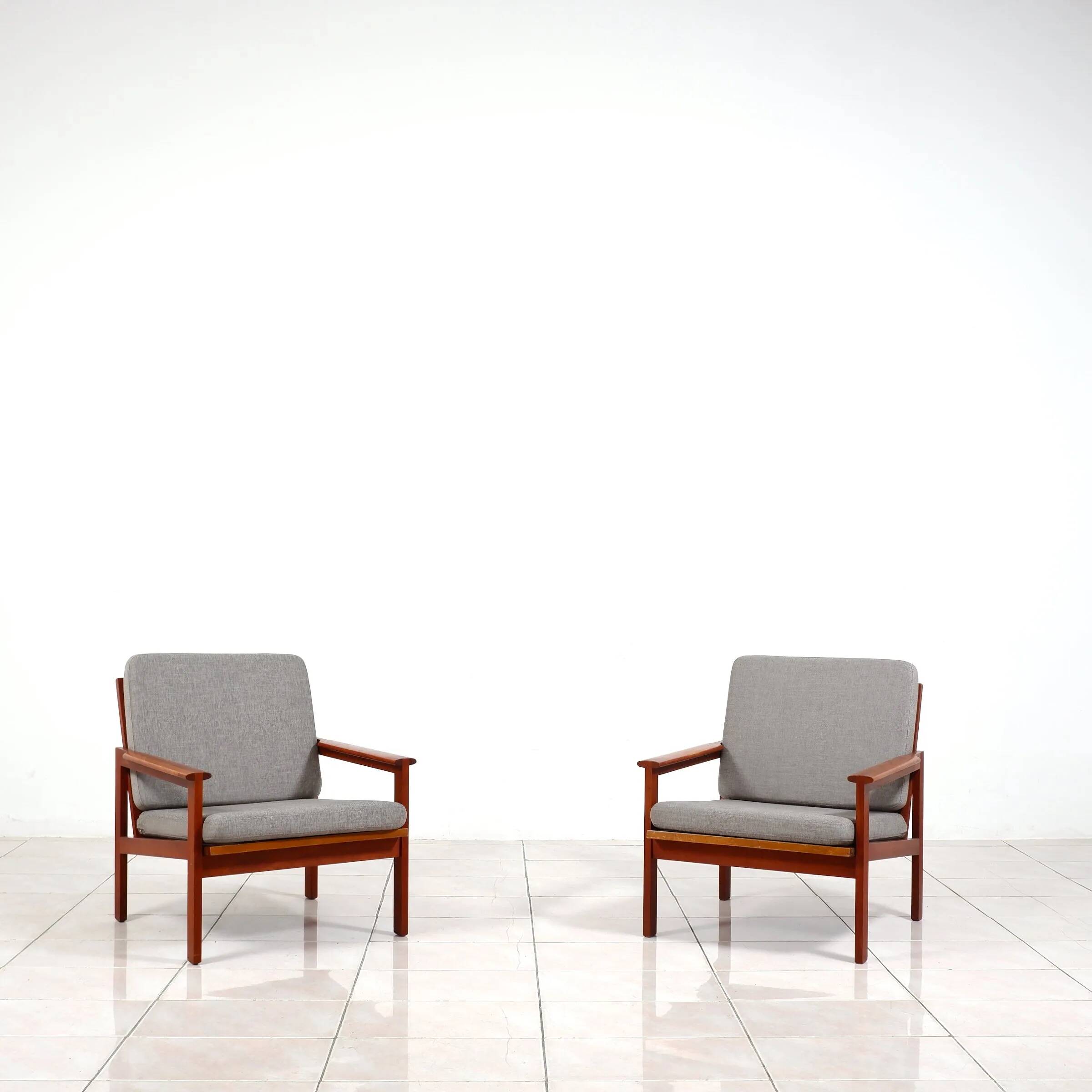 2 fauteuils "Capella" par Illum Wikkelsø pour Niels Eilersen