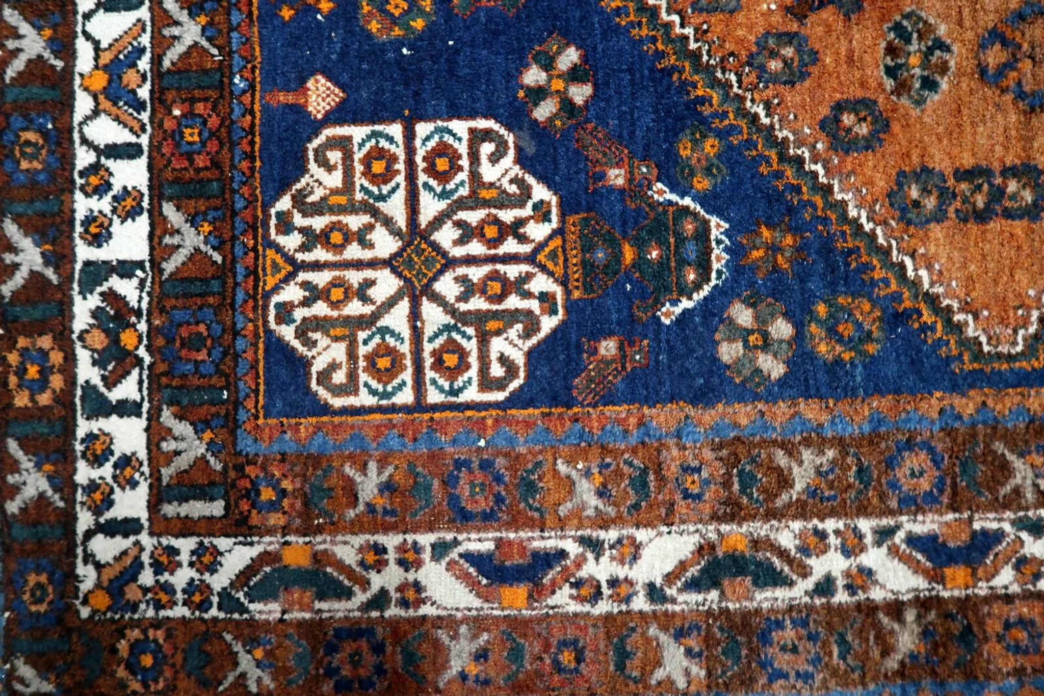 Antique Shiraz Gashkai handmade rug 155 x 207 cm 1920s