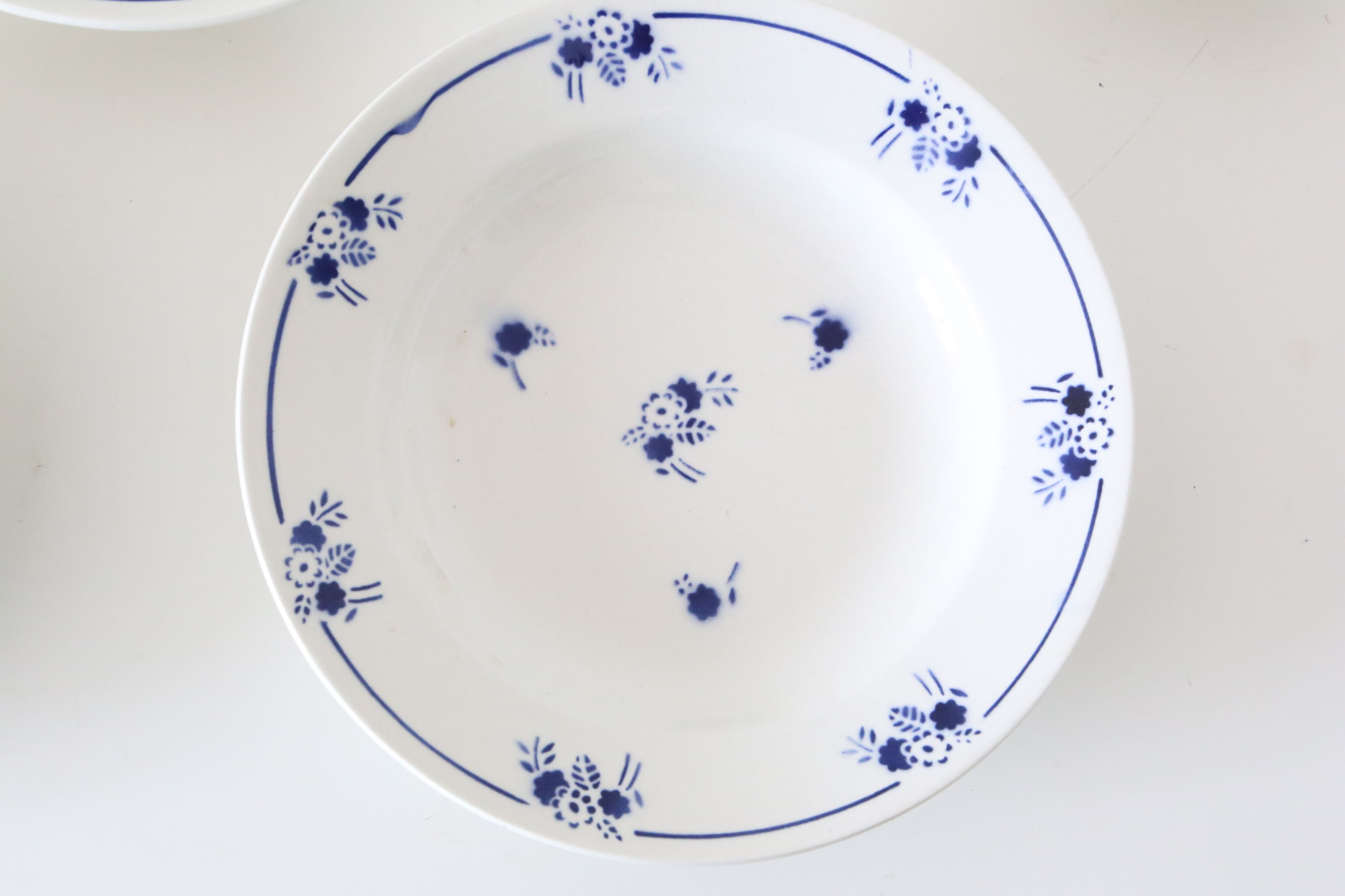Set of 4 hollow plates Saint Amand, vintage