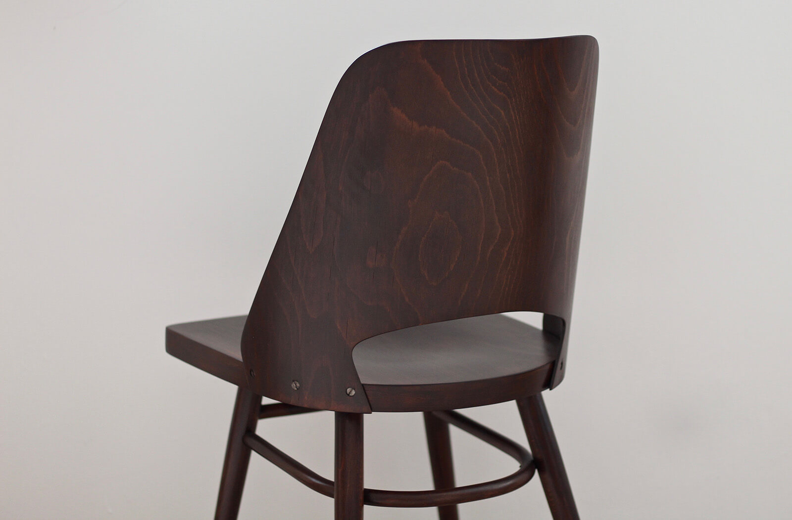 Set of 4 dining chairs by Radomir Hofman for TON, model 514, beech veneer