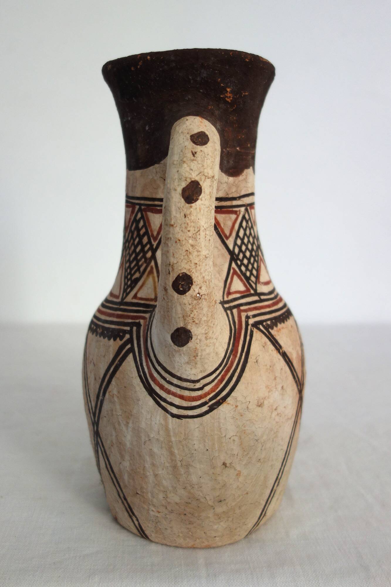 Ancient terracotta jar from the Rif (Morocco) H30cm