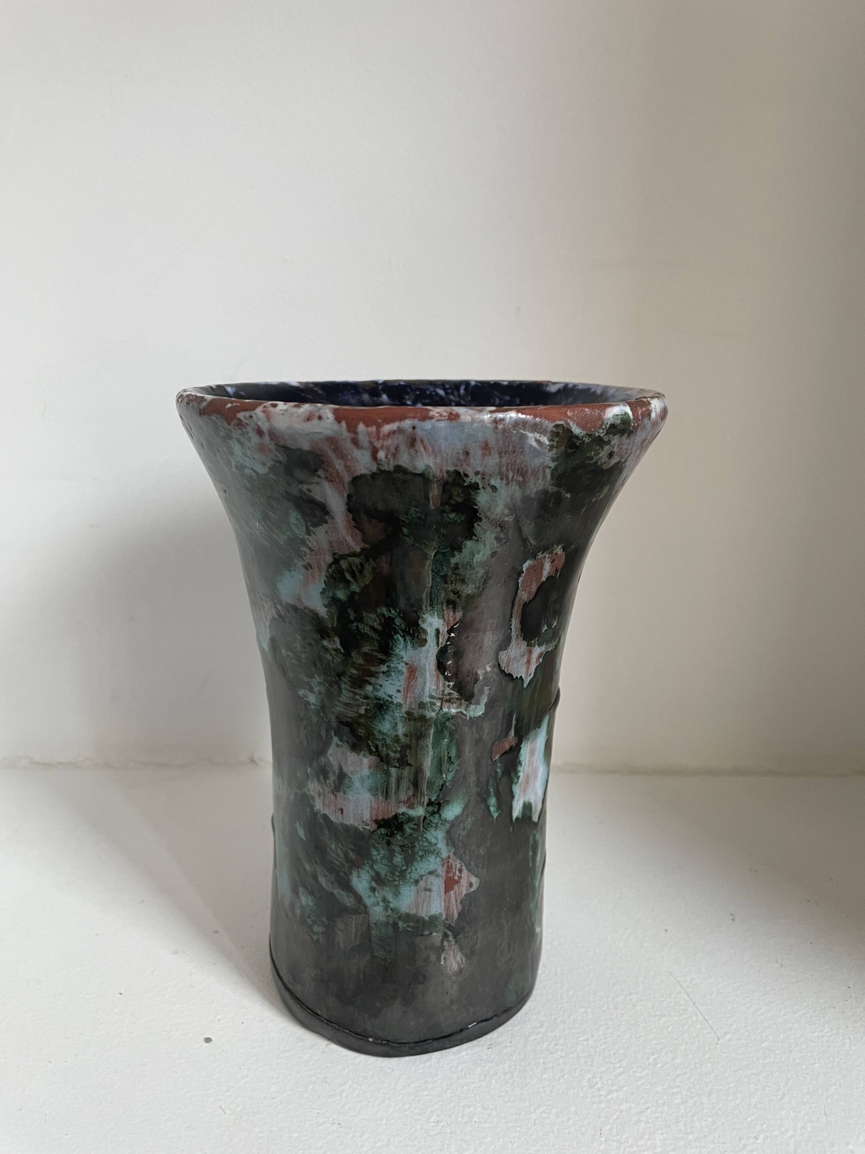 Set of 11 decorative items